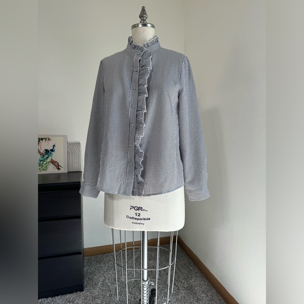 Blue stripped button down M/L
